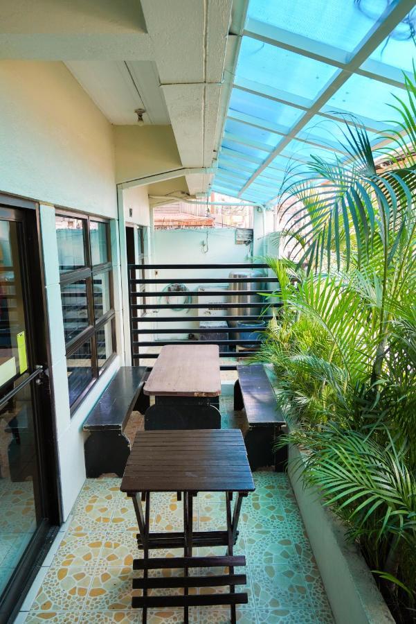 Tarasa Hostel Pasay Luaran gambar